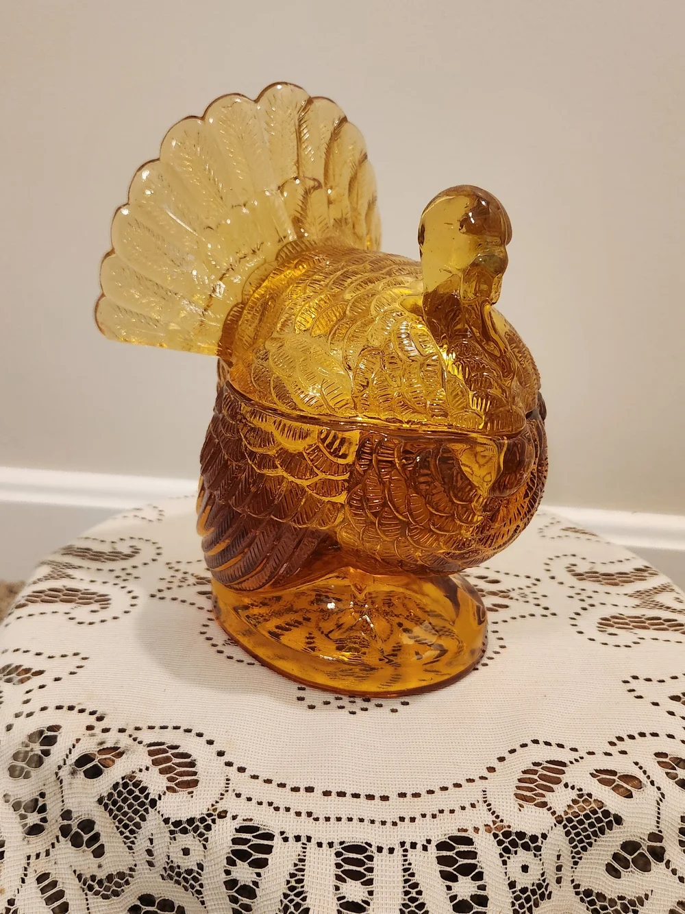 Williams Sonoma Amber Glass Turkey Candy Dish with Lid
